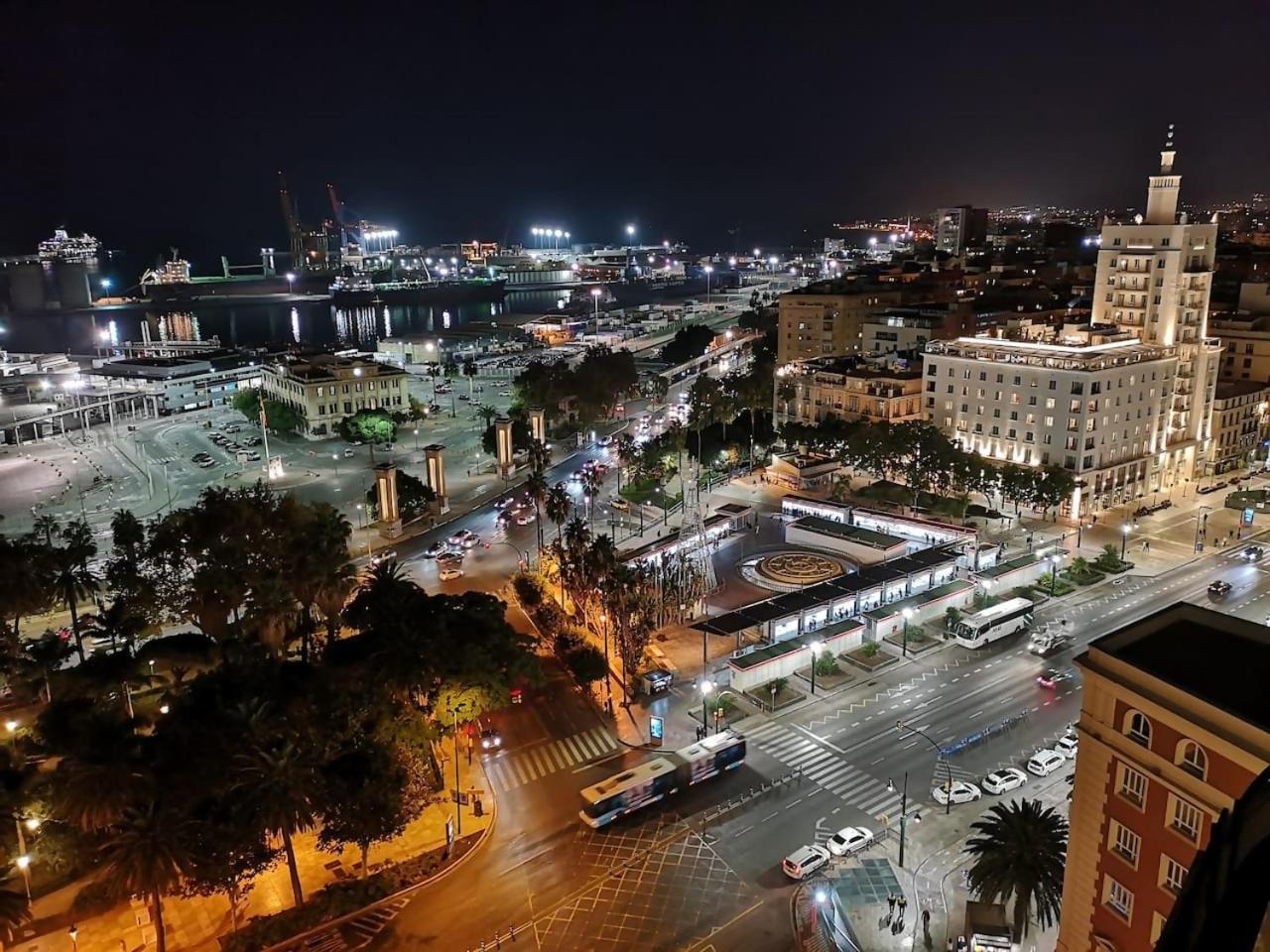 Appartamento Malagueta Sol Y Playa Málaga Esterno foto
